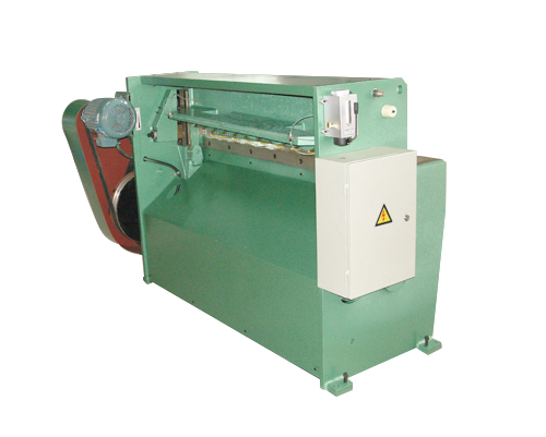 氣動精密剪板機